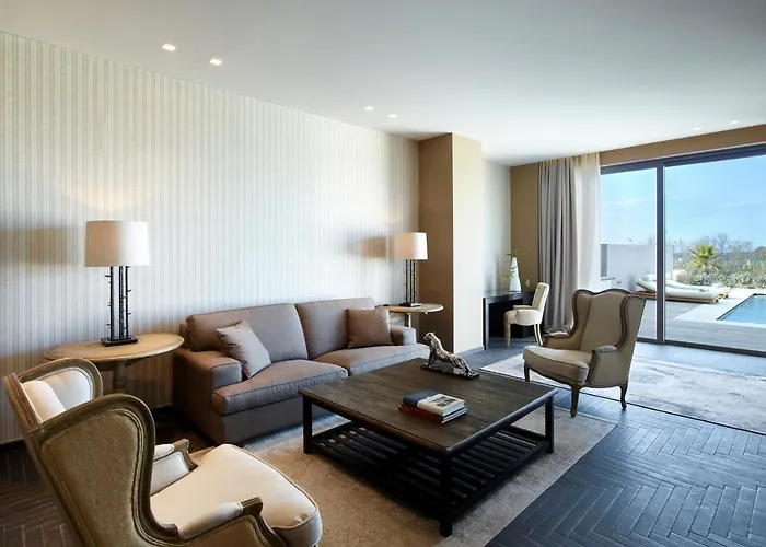 ホテル Pelagos & 5*