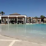 Pelagos & Hotel