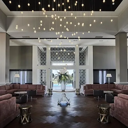 Hotel Pelagos & 5*