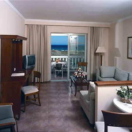 Pelagos & Hotel