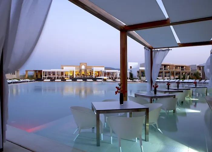 Pelagos & فندق بلدة كوس